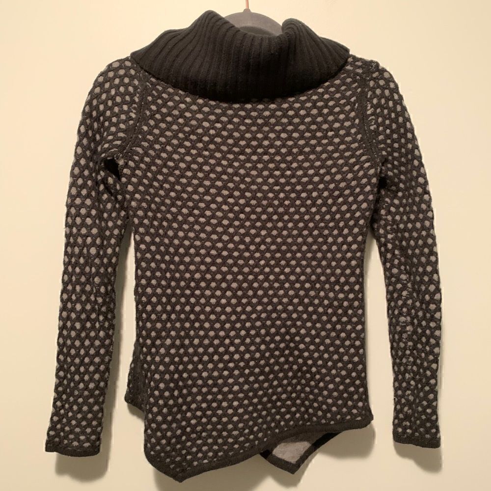 Express sweater - Picture 4 of 4